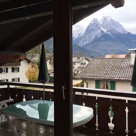 In Mit Bergblick Apartamento *